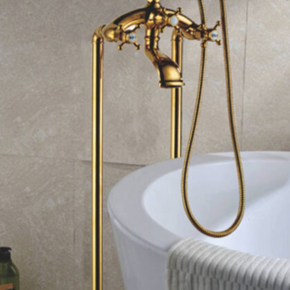 Remplisseur de baignoire&quot; Disponible &quot;