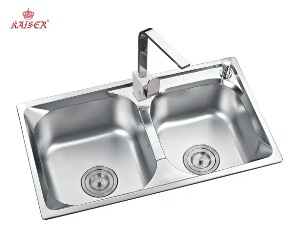 Évier en inox 01" Disponible "